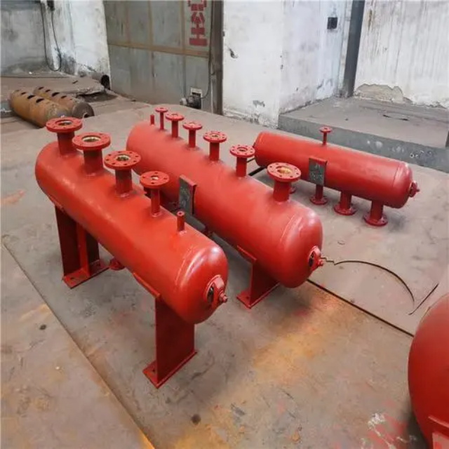 镇坪分集水器安装高度